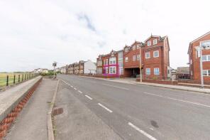2, 35 The Fairways, Esplanade, Poulton-le-fylde FY6 0AD