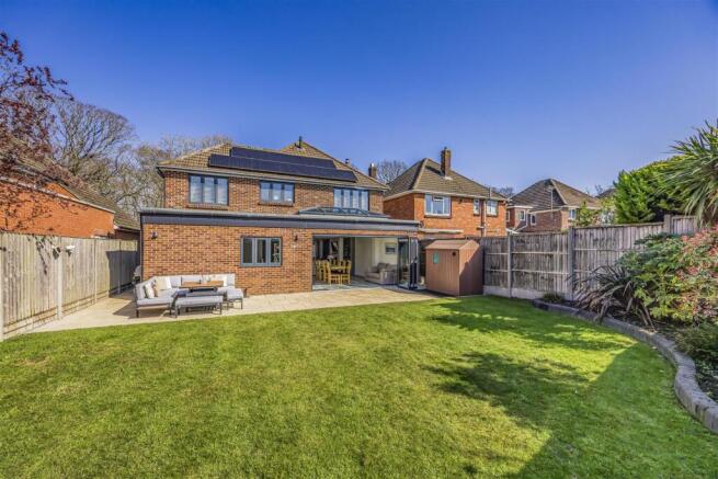 109 Hulbert Road, Bedhampton-PorticoMarketing-Sold