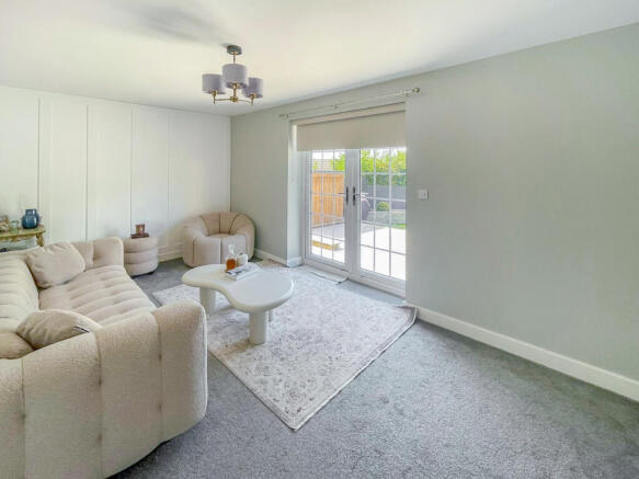 3 bed Semi-Detached for sale Image 7