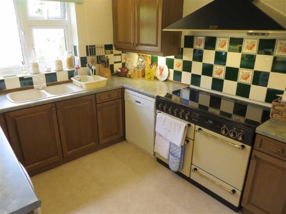 BREAKFAST KITCHEN