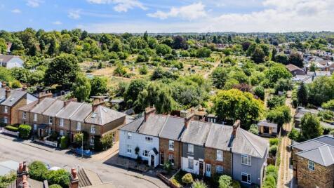 Wyeths Road, Epsom