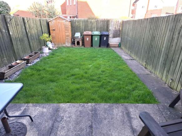 Photo 12