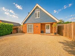 55c, Island Road, Canterbury CT3 4BZ
