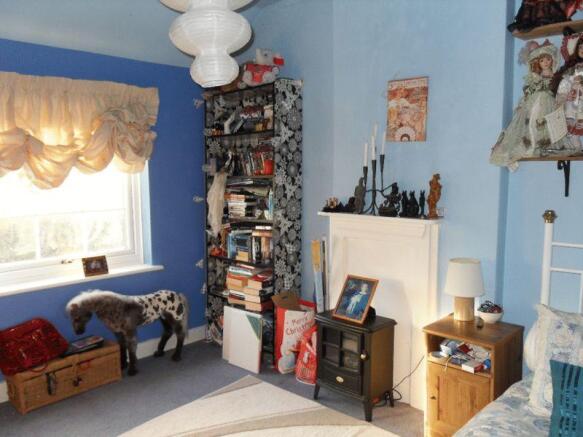 Photo 12