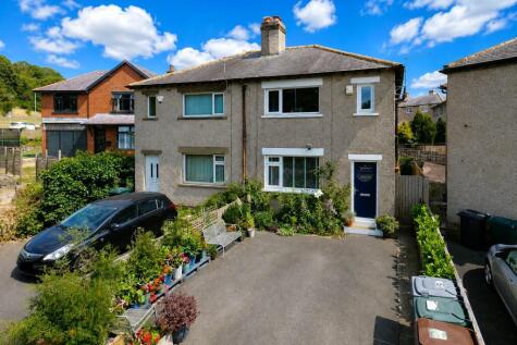 Cliffe Lane West, Baildon, Shipley, West Yorkshire, BD17