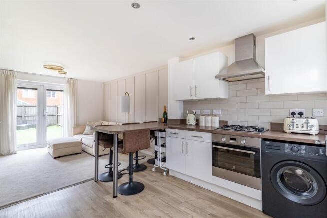 Lounge/Kitchen/Dining Room
