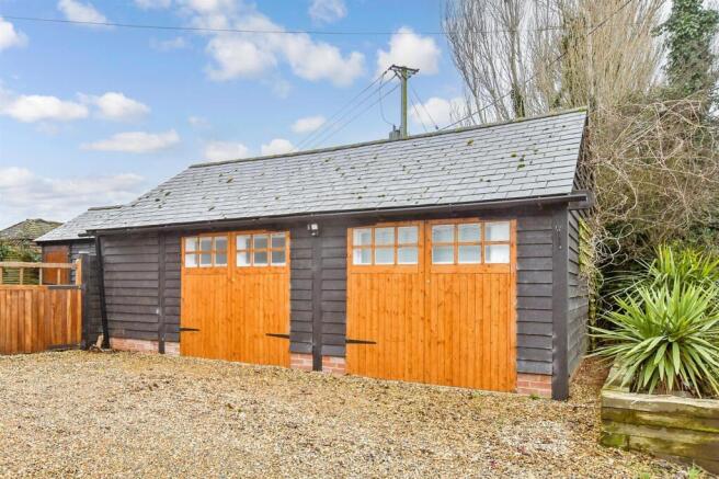 Workshop/Outbuildings