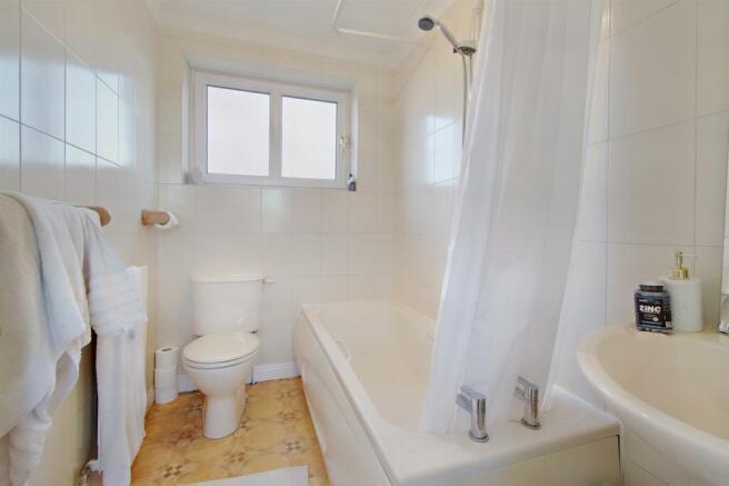 8547295-interior04-800.JPG