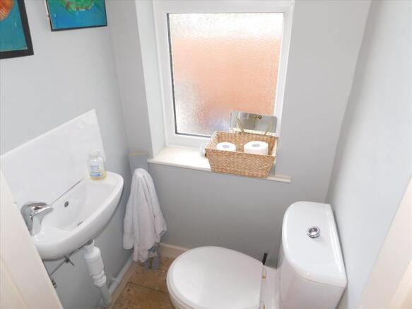 SEPARATE WC