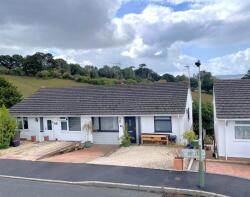 58, Whitchurch Avenue, Exeter EX2 5NT