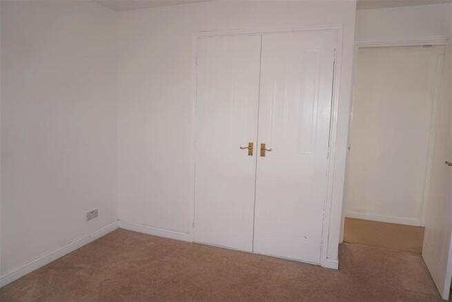 1 Tempest Drive bed1pic2.JPG