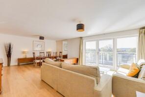 99, Penstone Court, Chandlery Way, Butetown, Cardiff CF10 5NN