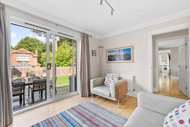 4 bed Detached for sale Image 10