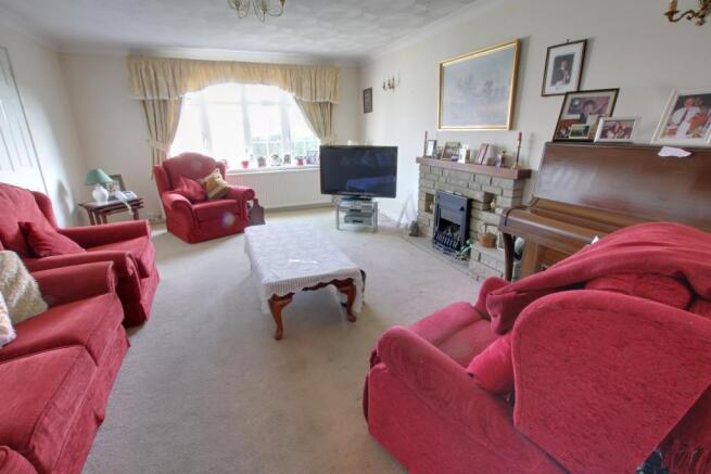 SITTING ROOM