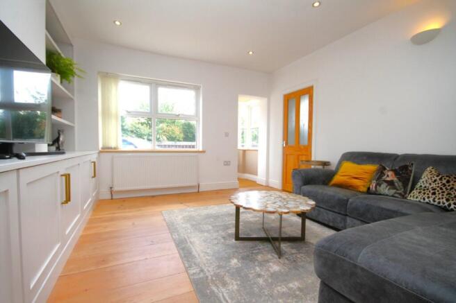 4 bed Semi-Detached for sale Image 8