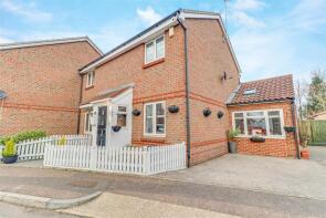 5, Milbanke Close, Shoeburyness, Southend-on-sea SS3 8BU