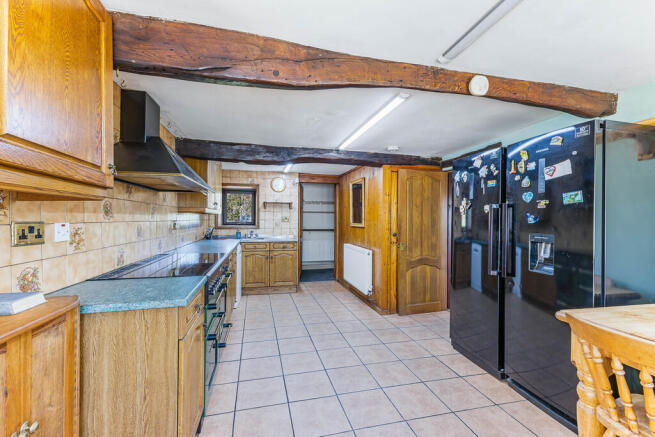 3 bed Detached for sale Image 8