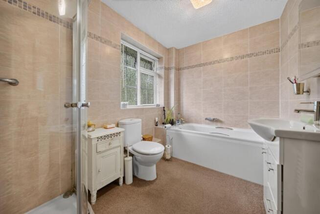 3 bed Detached for sale Image 12