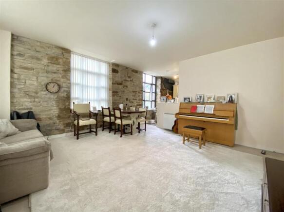 Stoney Lane, Longwood, Huddersfield photo 4