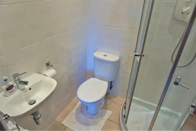Master En-suite