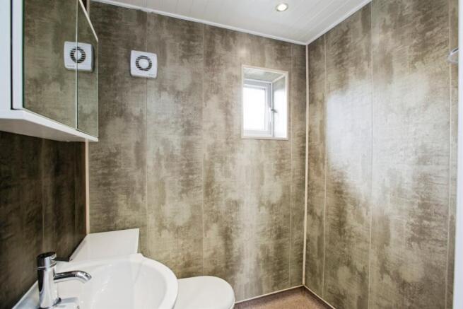 2 bed End of Terrace for sale Image 12