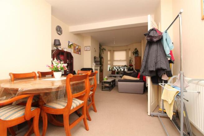 36 Western Road Marketing Pics 002.JPG
