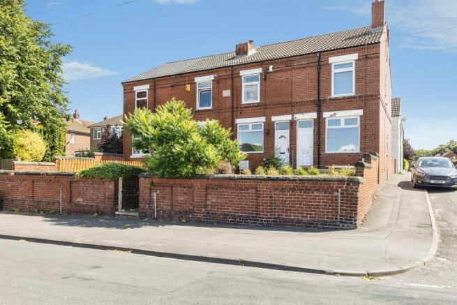 2 bed Terraced for sale in pontefract