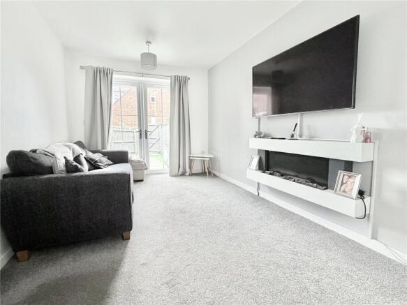 3 bed House for sale Image 4