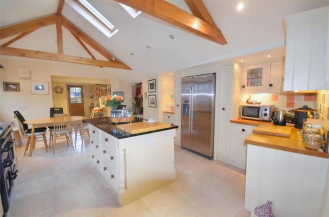 Kitchen/Breakfast Room