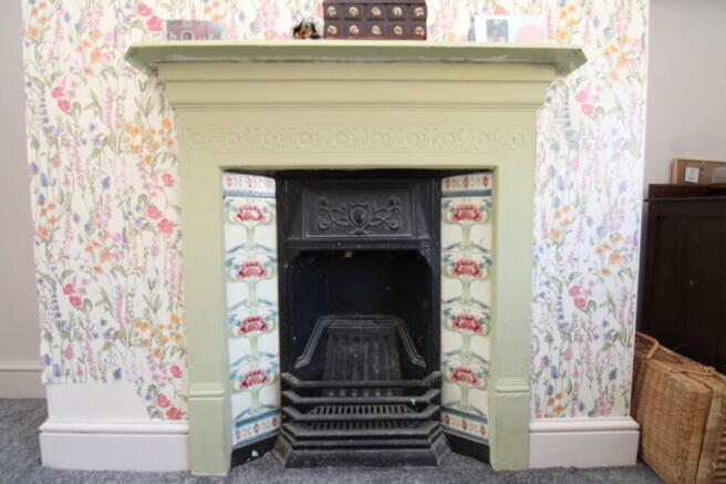 Photo 10