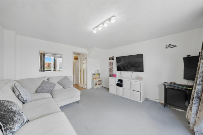 Turner Road, Bean, Dartford photo 4