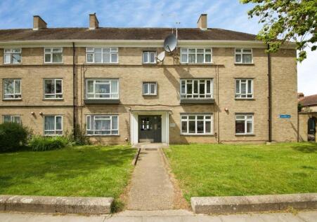 Churchbury Lane, Enfield, EN1