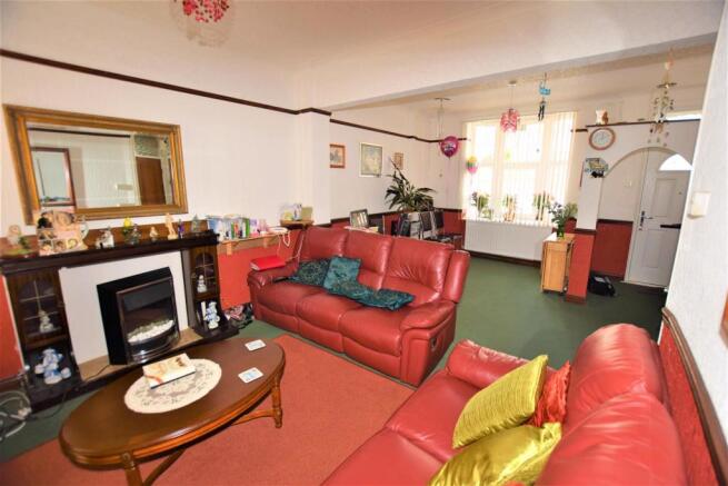 Living/Dining Room