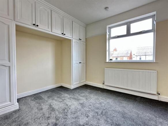 3 bed Semi-Detached for sale Image 12