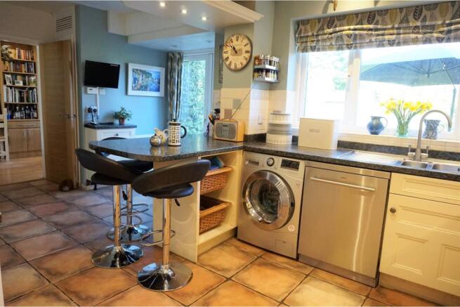 Kitchen / Breakfast
