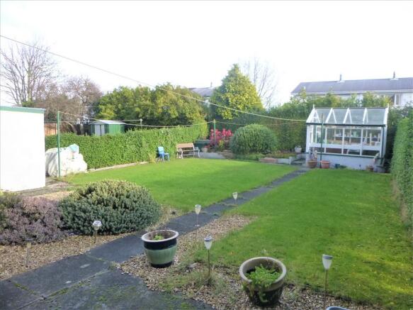 ADDITIONAL GARDEN PHOTOGRAPH