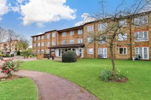 Flat 44, 57 Ennerdale Court, Cambridge Road, Wanstead, London E11 2UA