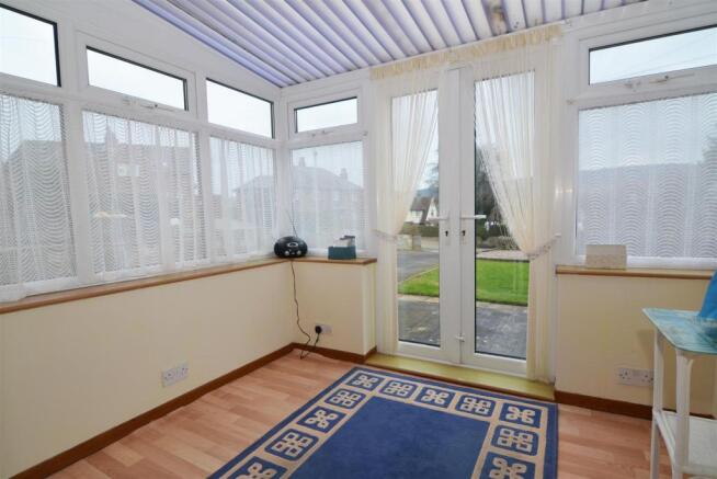 SUN ROOM