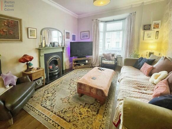 Lounge / Dining room