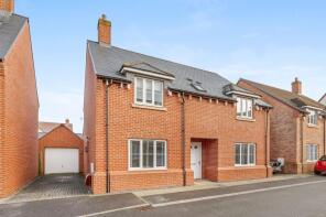 7, Cotts Field, Aylesbury HP17 8NN