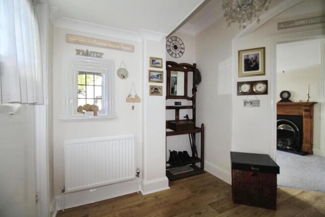 3 bed Semi-Detached for sale Image 6