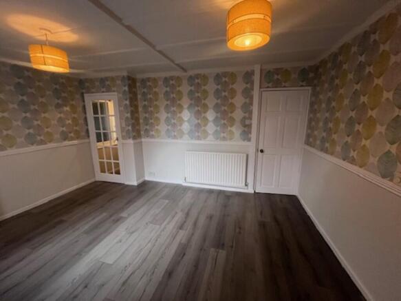 3 bed Semi-Detached to rent Image 7