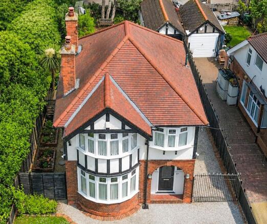 3 bed Detached for sale Image 4