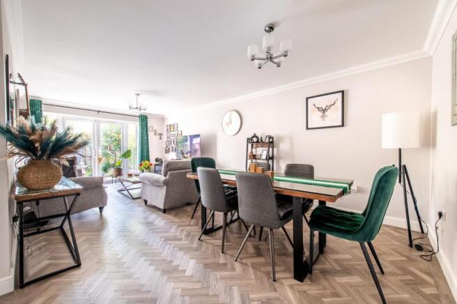 Living/Dining Room