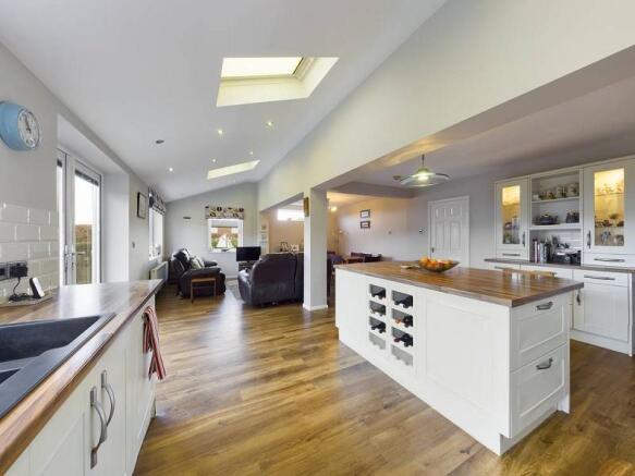 Open-plan living/dining and kitchen