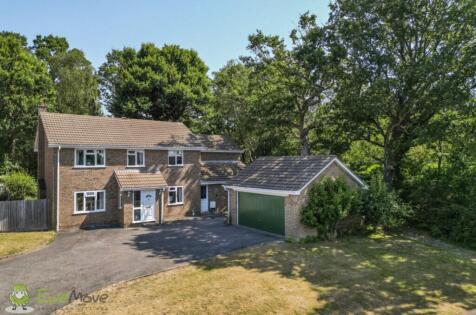 Hamble Drive, Tadley, Hampshire, RG26