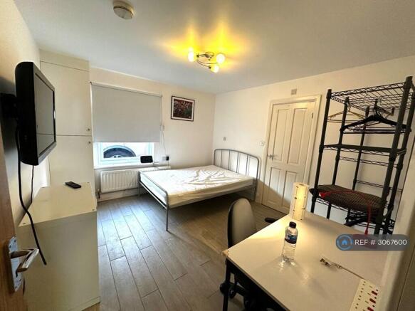 Bedroom With En-Suite