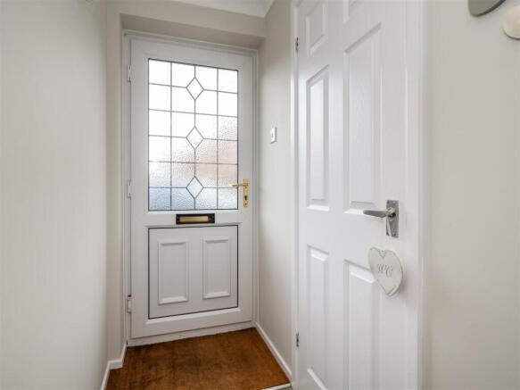 108StMargaretsGardens-23.jpg