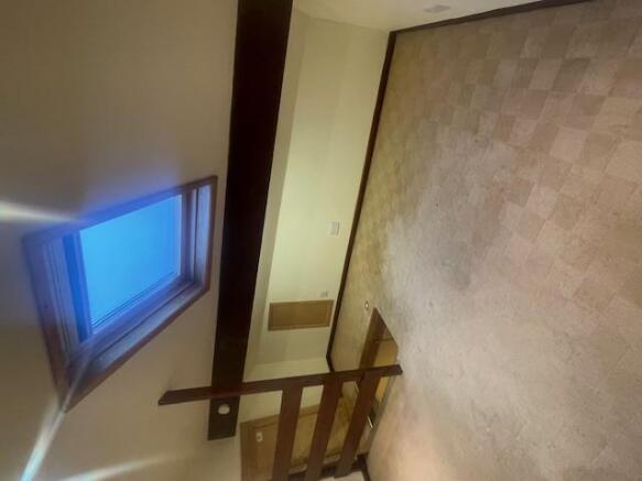 2 bed Terraced to rent Image 12