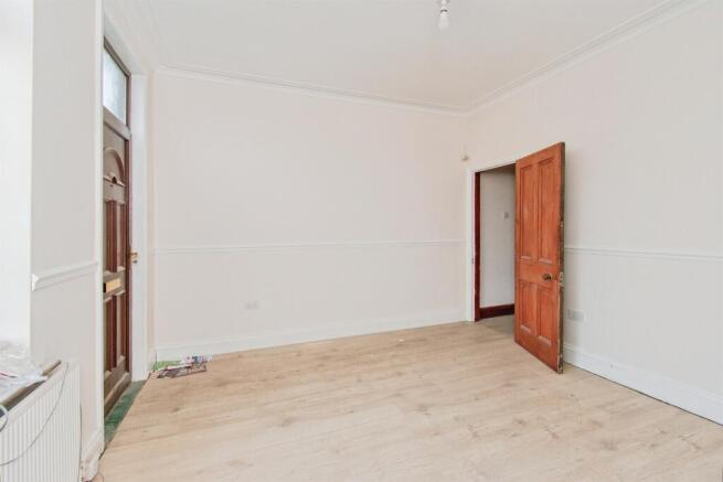 2 bed Terraced for sale Image 5